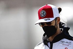 Giovinazzi: "Şimdiye kadar şans bizim yanımızda değildi"