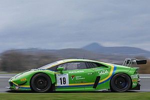 GT Sprint, Vallelunga: Tujula-Nemoto vincono Gara 1 e sono leader