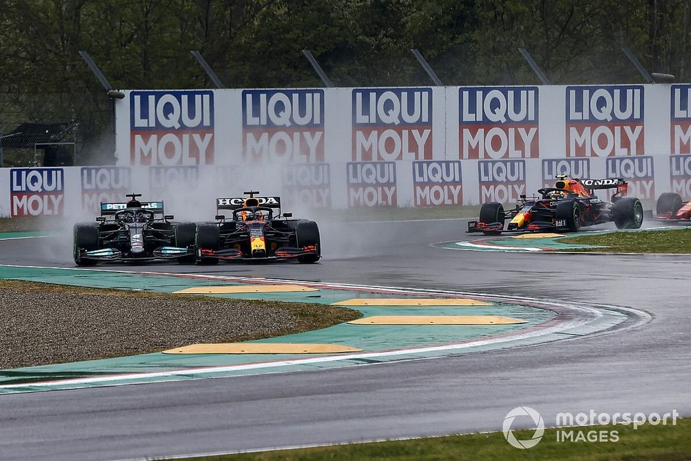 Jos Verstappen: Imola shoulder brush hints at F1 battle tension