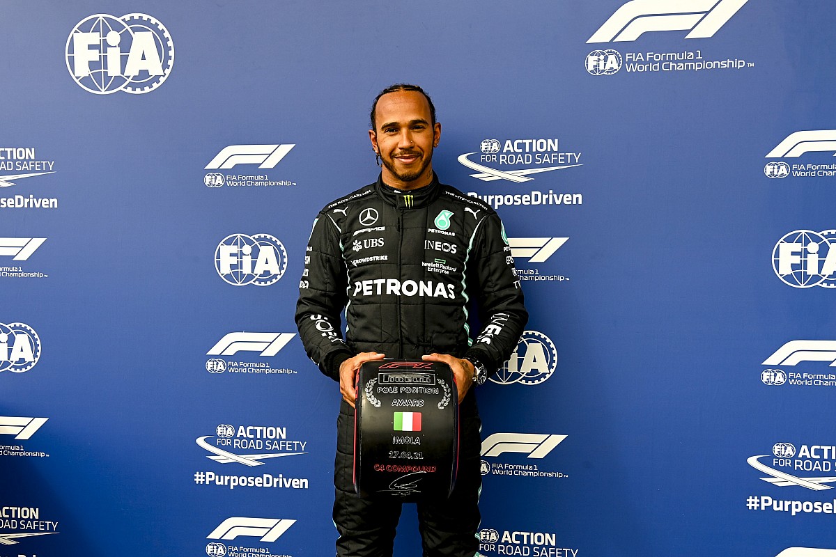 99 pole position Hamiltona
