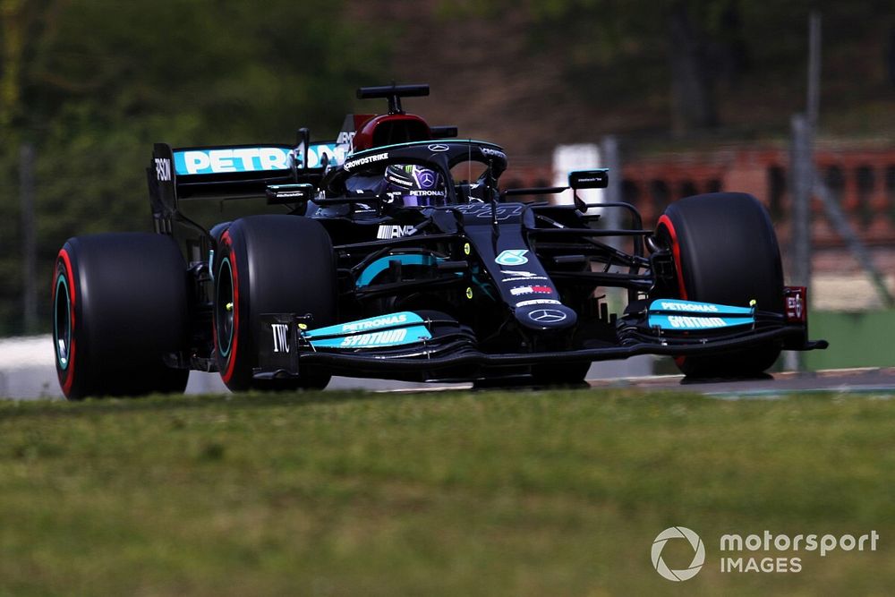 F1 Emilia Romagna GP: Hamilton grabs pole from Perez, Verstappen