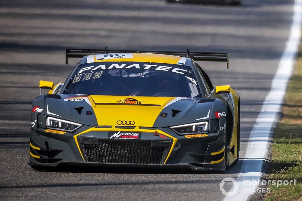 #66 Attempto Racing Audi R8 LMS GT3: Mattia Drudi , Kim Luis Schramm , Christopher Mies