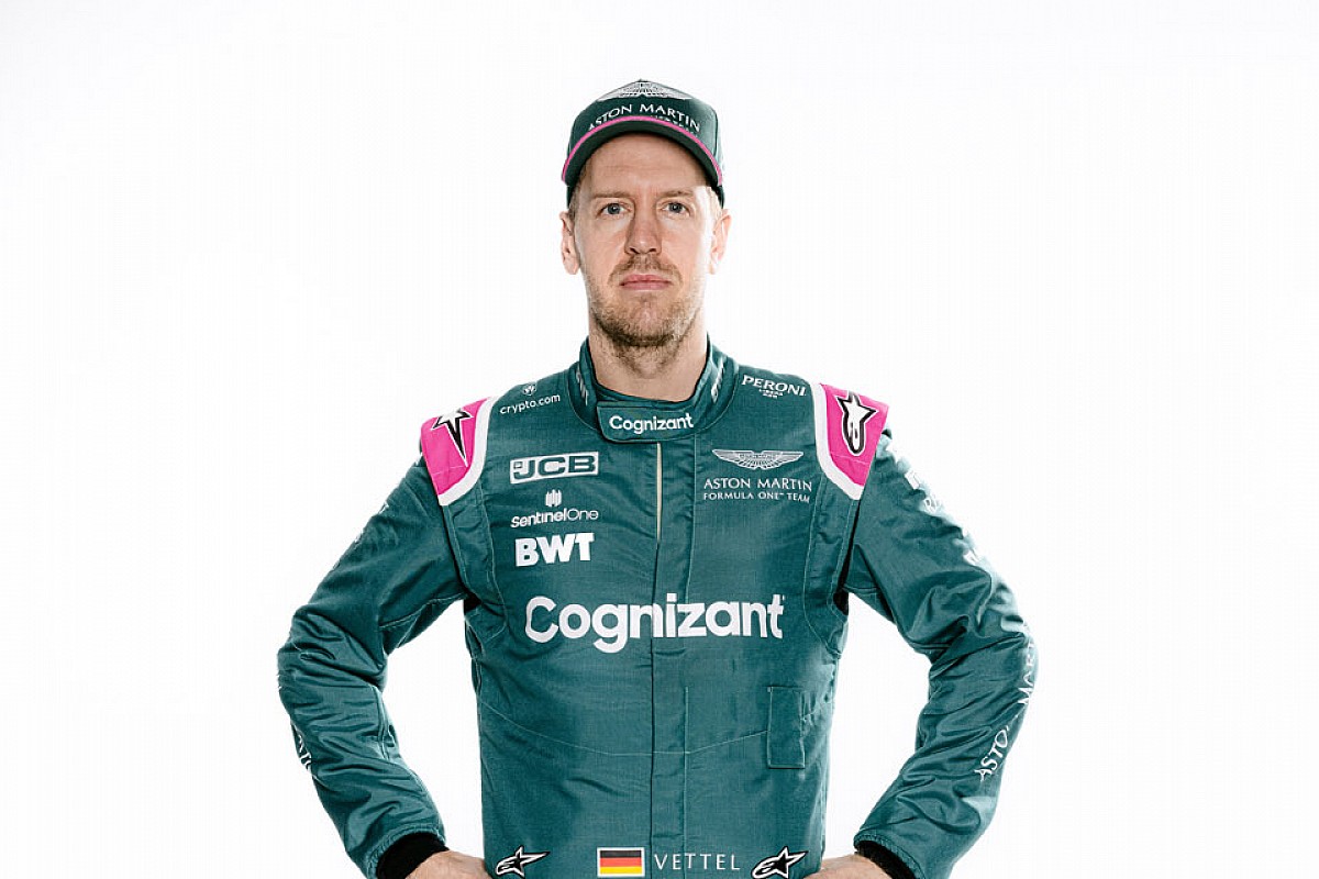 Vettel: "Aston Martin'e gelmem için herhangi bir vaatte bulunulmadı"