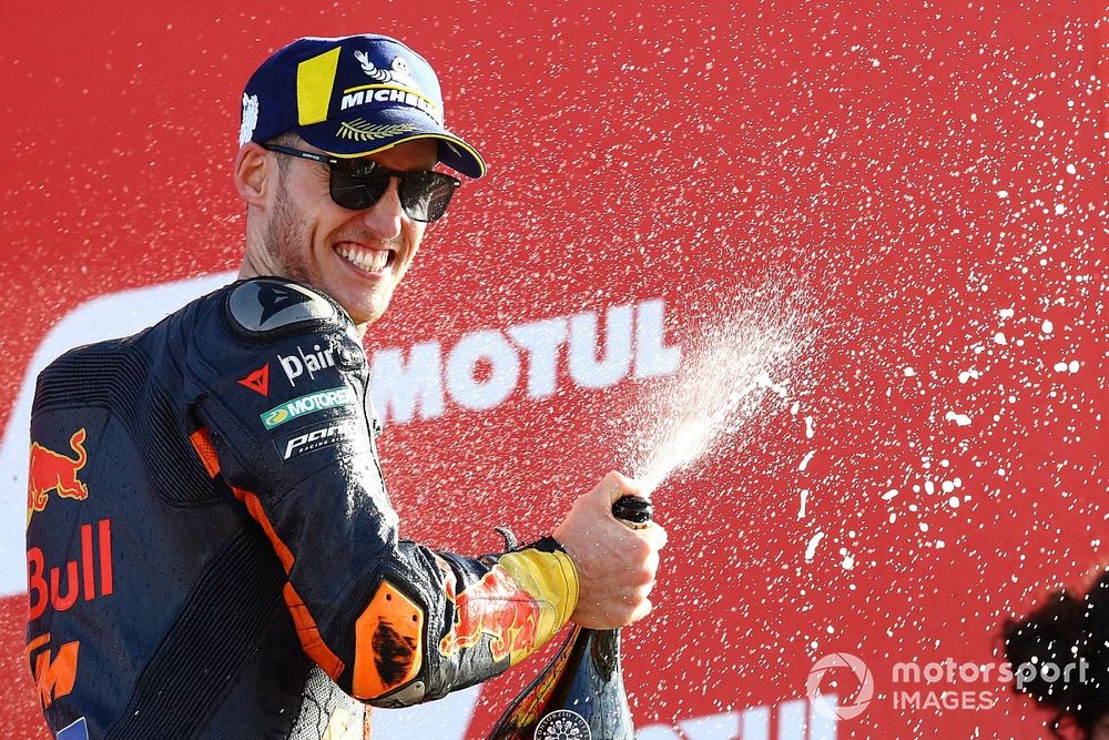 Márquez: “No he preguntado a Espargaró si se arrepiente de cambiar a Honda”