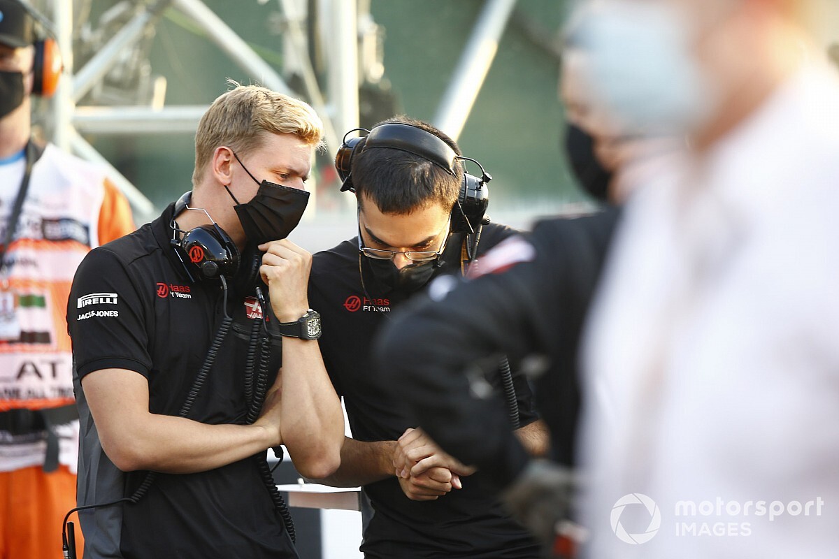 Saran Magnussen untuk Mick Schumacher dan Nikita Mazepin