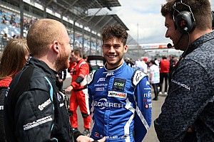 DTM Imola: Feller, çılgın yeniden startın ardından ilk zaferini kazandı