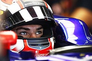 Gasly retains Toro Rosso seat for US GP, Kvyat returns