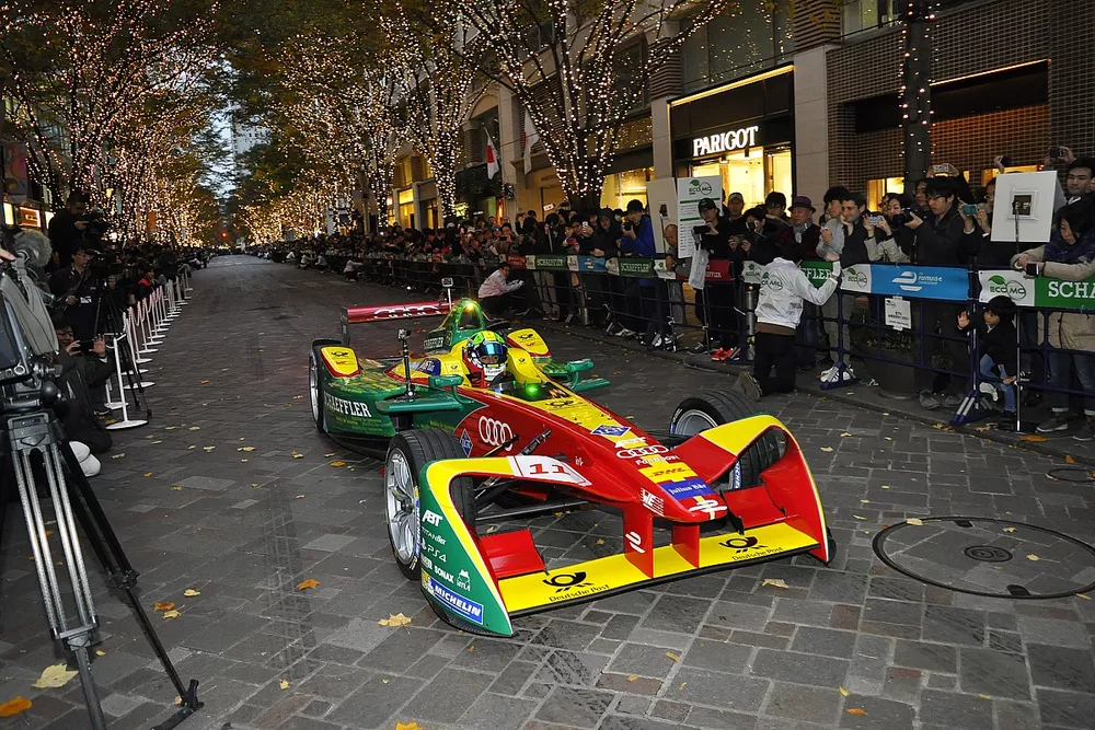 ルーカス・ディ・グラッシ（Lucas di Grassi）
