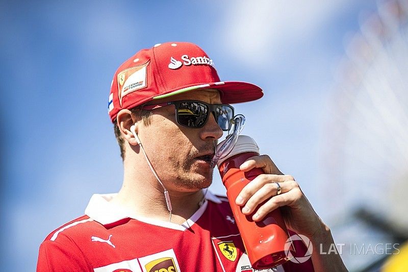 Raikkonen vindt opeenvolging problemen Ferrari "vreemd"
