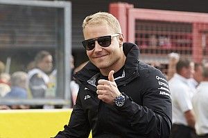 Bottas bertahan di Mercedes untuk F1 2018