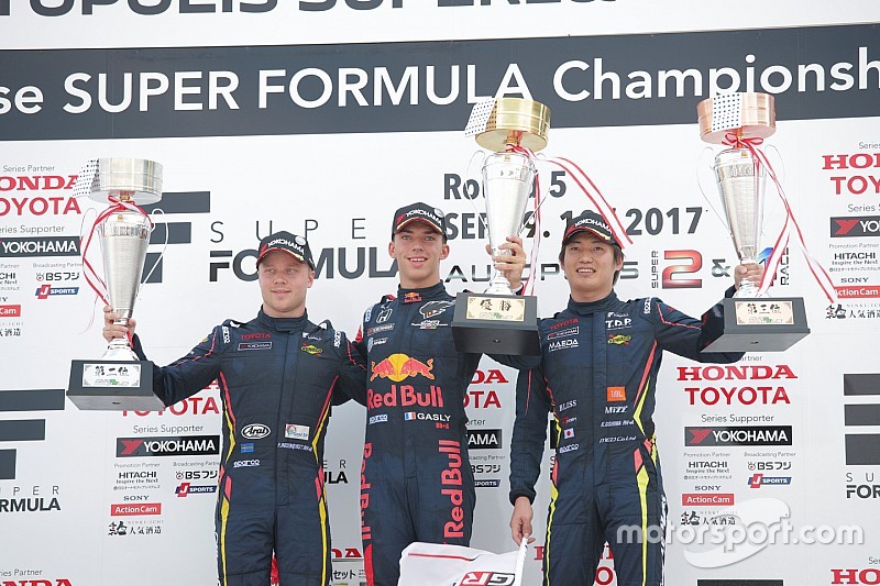 超ロングランで2-3位のTeam Lemans。大嶋和也「やっと結果出せた」