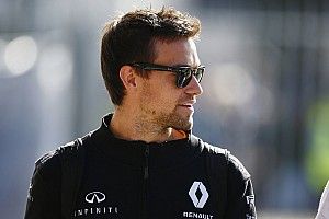 Palmer "doesn't care" about Alonso's complaints