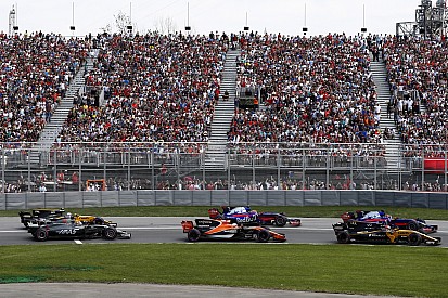 Grosjean says Sainz's move was "dangerous"