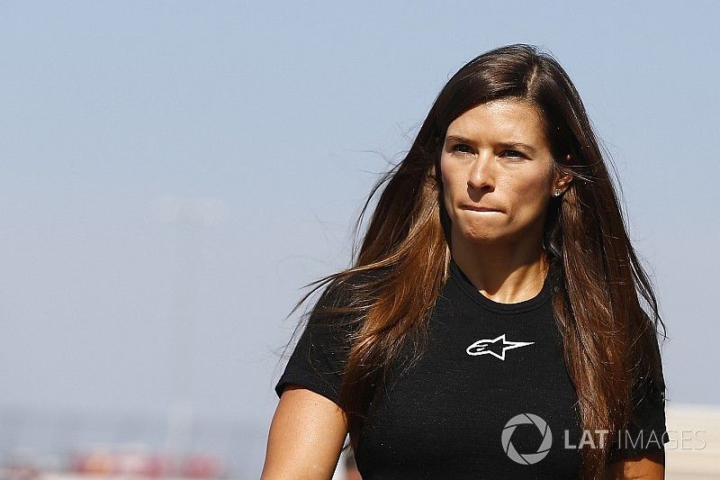 Danica Patrick, Stewart-Haas Racing Ford