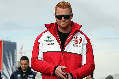 Vauxhall BTCC team PMR signs Cook for 2018