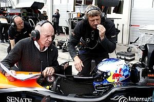 VIDEO: Kisah balap putra Adrian Newey