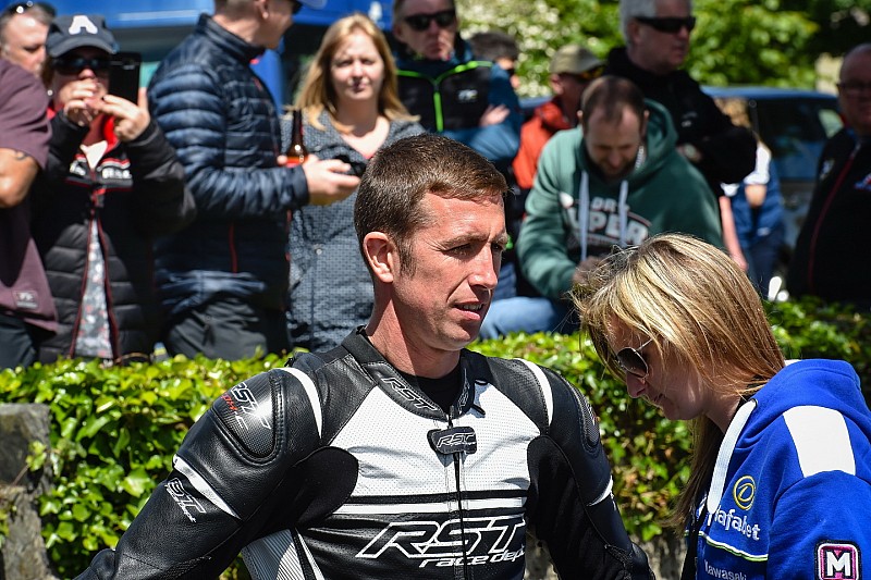 Megműtötték Steve Mercert - Man TT