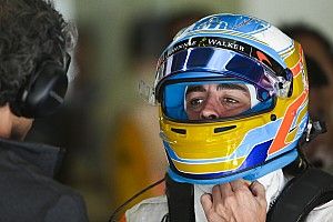 Alonso dice que si la F1 llega a tener 25 carreras, se retirará