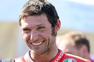 Vittoria di classe per Guy Martin alla Tandragee 100