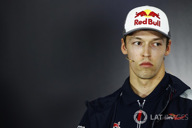 【F1】トロロッソ同士討ち。ペナルティ基準に不公平さを感じるクビアト