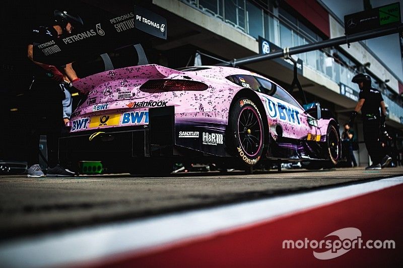 DTM в Москве: онлайн первой гонки