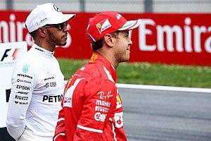 Bos Mercedes bantah rumor Hamilton ke Ferrari