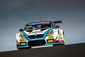 Glock, Eng land BMW Bathurst drive