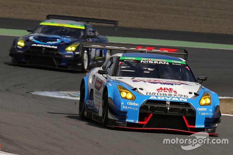 【S耐】開幕戦もてぎ:ST-XクラスはスリーボンドGT-Rが貫禄の優勝
