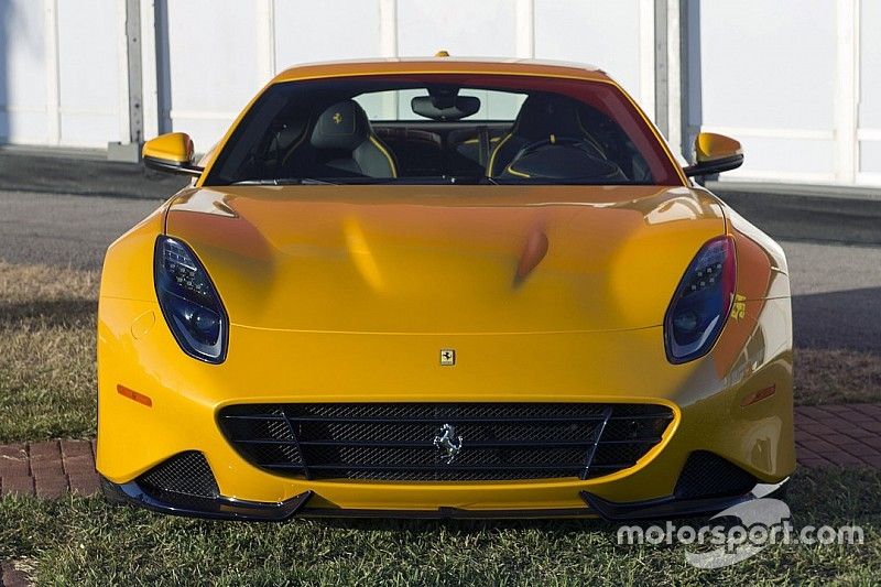 Ferrari SP275 RW Competizione: de dikste F12 ooit