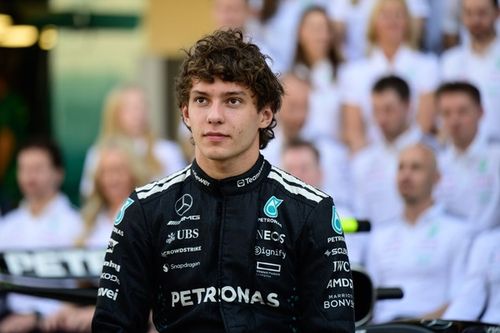 Antonelli podr&iacute;a no alcanzar su nivel m&aacute;ximo en la F1 hasta 2030, dice Wolff