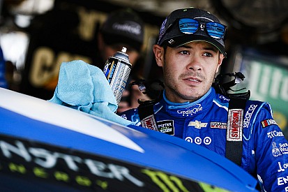 Larson leads Saturday morning practice at Kansas