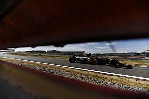 Sainz sobre el nuevo asfalto de Silverstone: "Lo siento por los chicos de MotoGP"