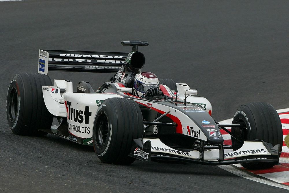 Special: Jos Verstappen tekent contract bij team van Minardi voor 2003