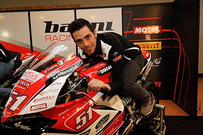 Michele Pirro torna in pista nella SBK tricolore a 21 giorni dall'incidente del Mugello