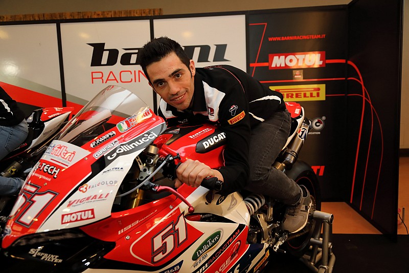 Michele Pirro torna in pista nella SBK tricolore a 21 giorni dall'incidente del Mugello