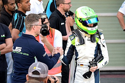 Zoon van Ralf Schumacher maakt FIA F3-debuut in Sochi