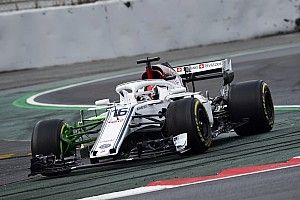 Fotogallery F.1: il secondo giorno di test a Barcellona