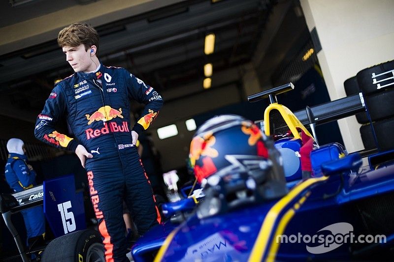Работа на симуляторе Red Bull помешала Тиктуму перейти в GP3