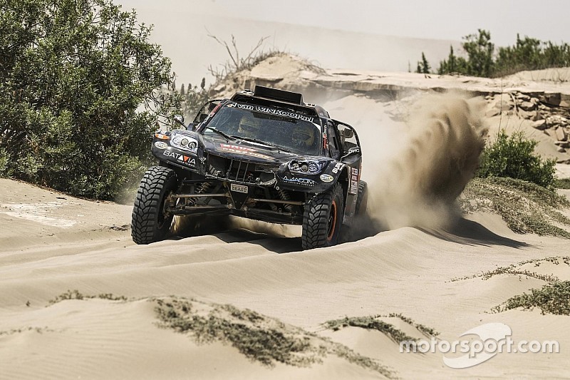 Gebroeders Coronel trotseren zwaarste Dakar-duinen die ze ooit zagen