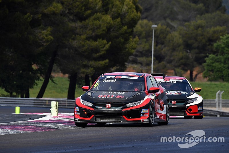 TCR Europe: se láz, se eső nem állította meg Tassi Attilát