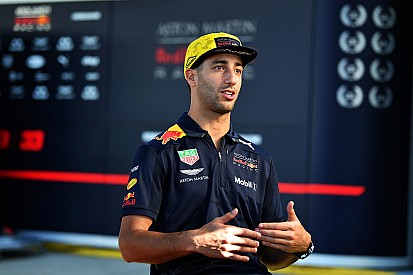 Ricciardo et Red Bull ne digèrent pas la pénalité