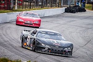 A flat tire ruins Raphaël Lessard CARS Series’ race in Nashville