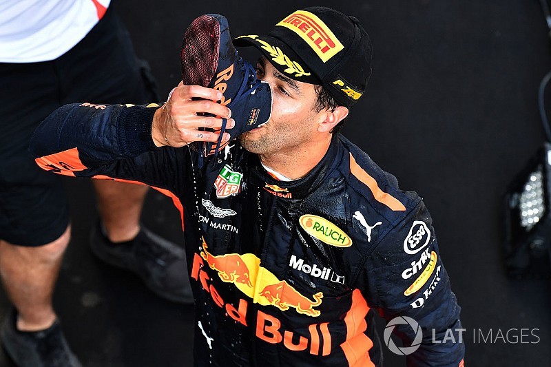 Ricciardo dice que no sabe "ganar carreras aburridas"