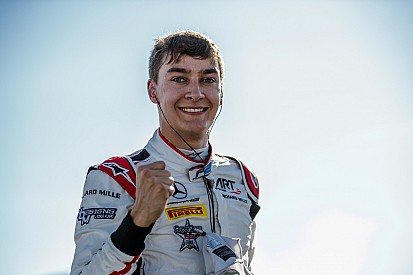 Russell supera Norris e Sette Câmara e é pole na Áustria