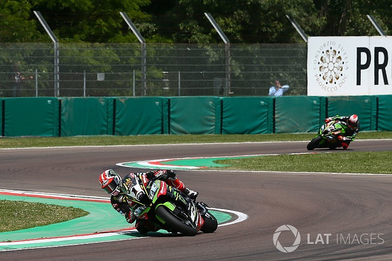 Course 1 - Rea et Kawasaki sans rivaux à Imola