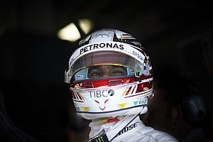 Hamilton: "Essere così vicini alla Ferrari è un'iniezione di fiducia"