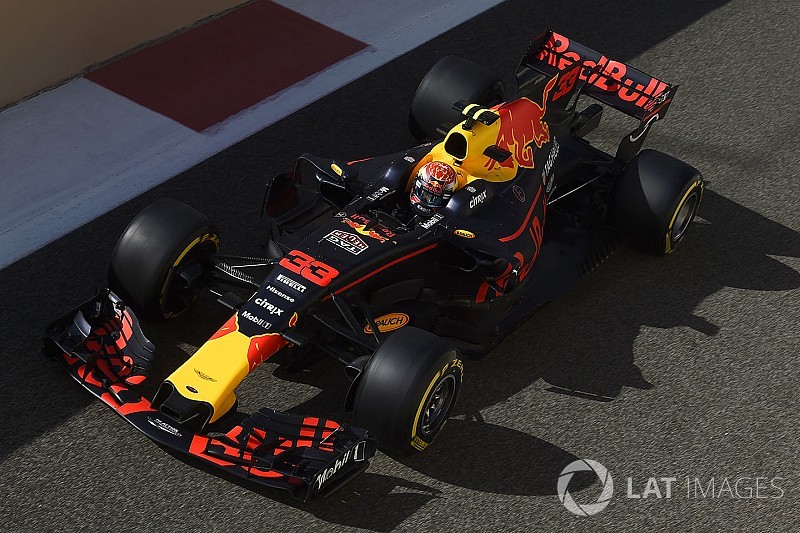 Red Bull muestra el nuevo logo de 2018 con Aston Martin
