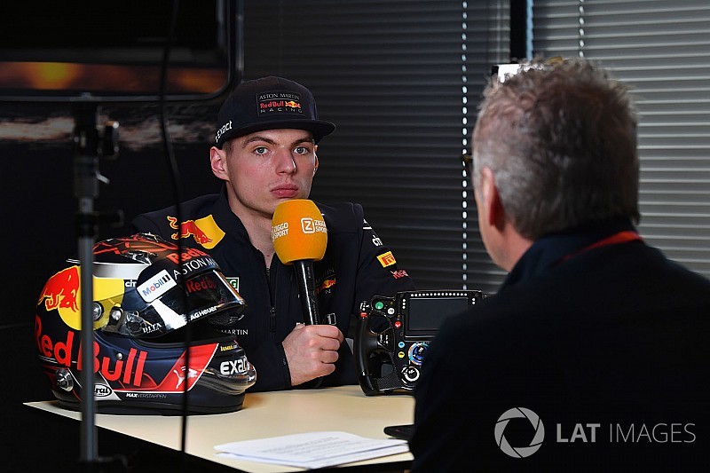 Ферстаппен предрек Red Bull нехватку скорости на прямых