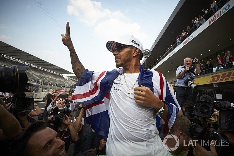 Campeón del mundo de F1 2017 Lewis Hamilton, Mercedes AMG F1