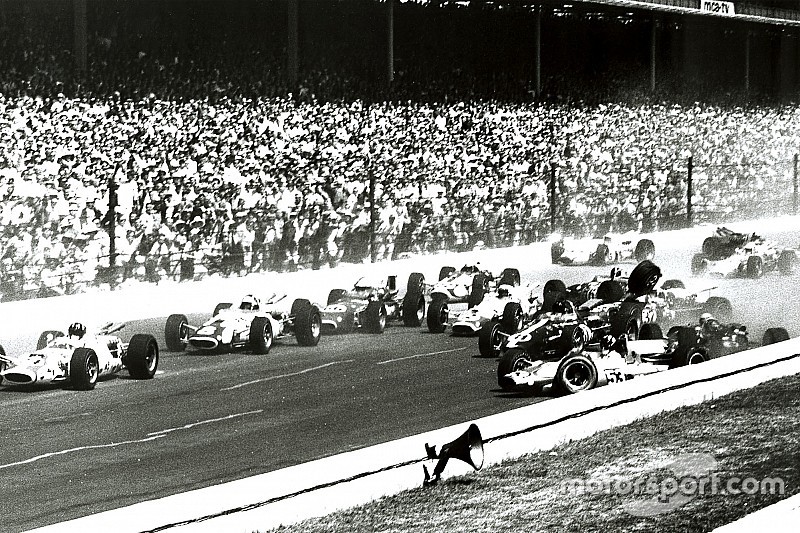 Hangolódjunk az Indy 500-ra egy 1966-os videóval!